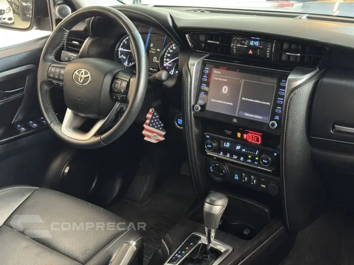 Hilux SW4 2.8 16V 4P SRX 4X4 7 LUGARES TURBO DIESEL AUTOMÁTI