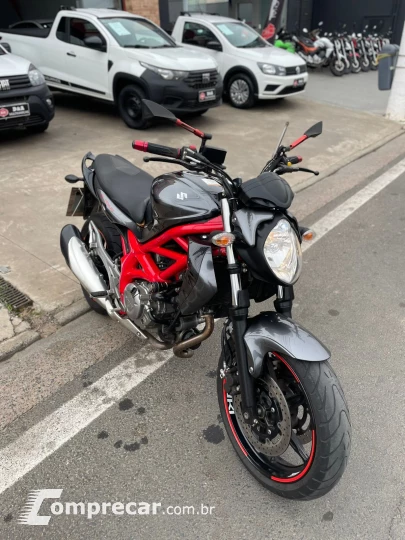 GLADIUS 650