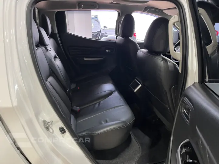 L200 TRITON 2.4 16V Turbo Sport Hpe-s CD 4X4