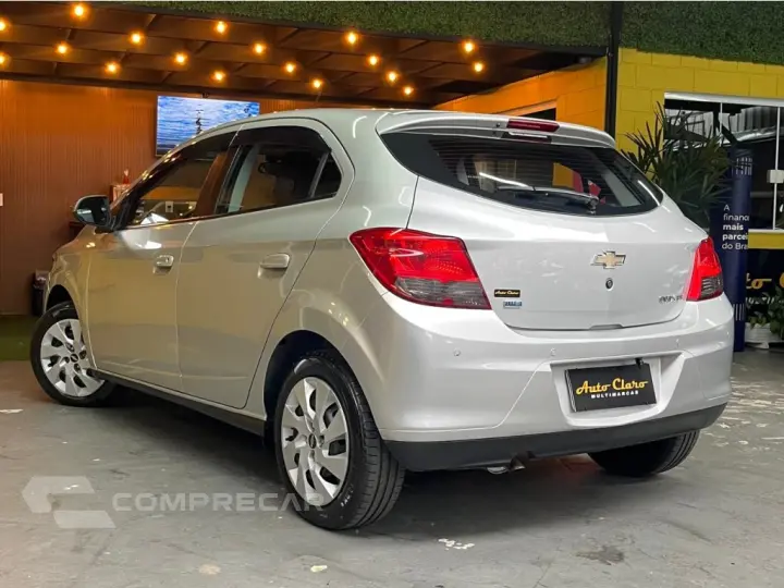ONIX 1.4 MPFI LT 8V FLEX 4P AUTOMÁTICO