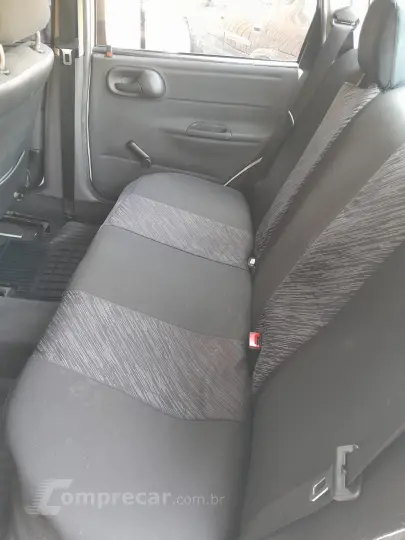 CORSA 1.0 MPFI Classic Sedan 8V