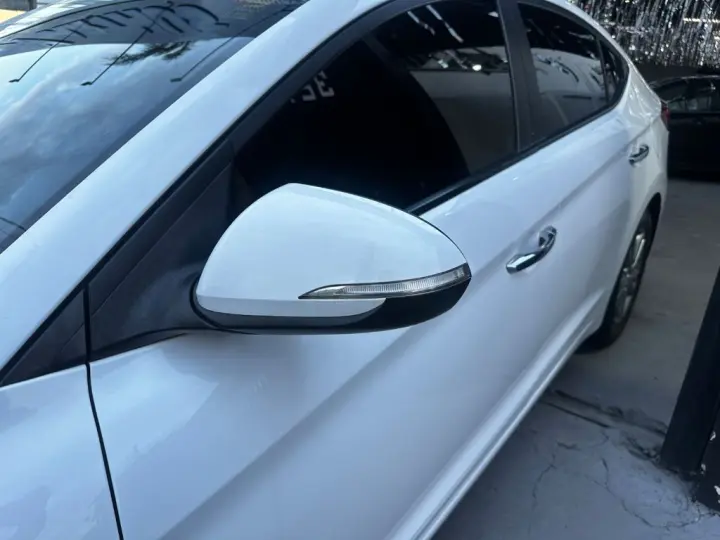 Elantra 2.0 16V Flex Aut.