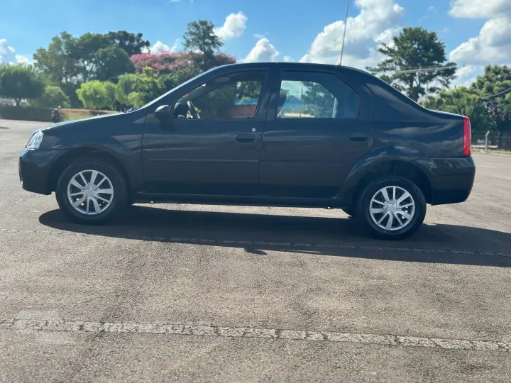 LOGAN 1.0 Expression 16V