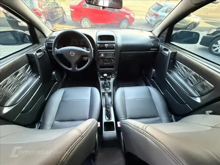 ASTRA 2.0 MPFI Advantage 8V