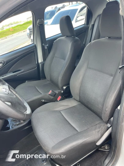 ETIOS 1.5 X Sedan 16V