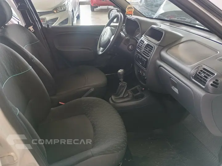 CLIO 1.0 Expression 16V