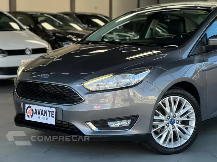 FOCUS 2.0 SE 16V FLEX 4P POWERSHIFT