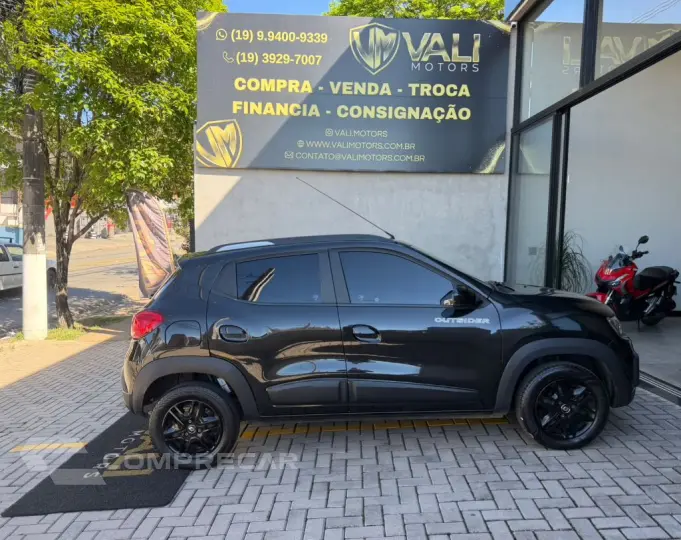KWID OUTSIDER 1.0 Flex 12V 5p Mec.