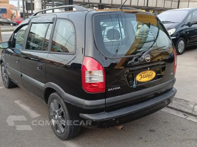 ZAFIRA - 2.0 MPFI ELEGANCE 8V 4P AUTOMÁTICO