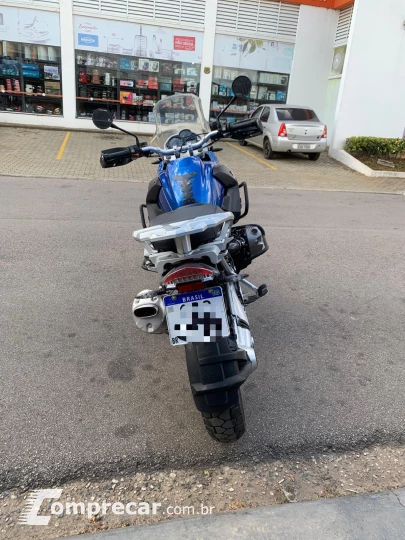 GS1200