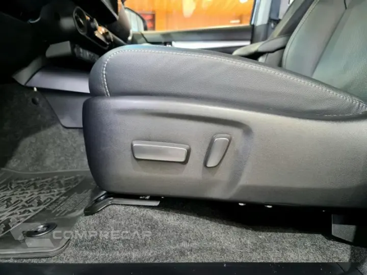 HILUX CD SRX 4X4 2.8 TDI 16V DIESEL AUT