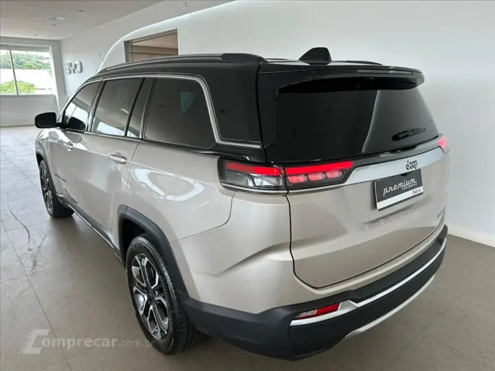 COMMANDER 1.3 T270 TURBO FLEX LIMITED AT6