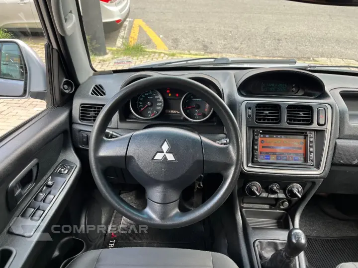 Pajero TR4 2.0 Flex 16V 4X2 Mec.