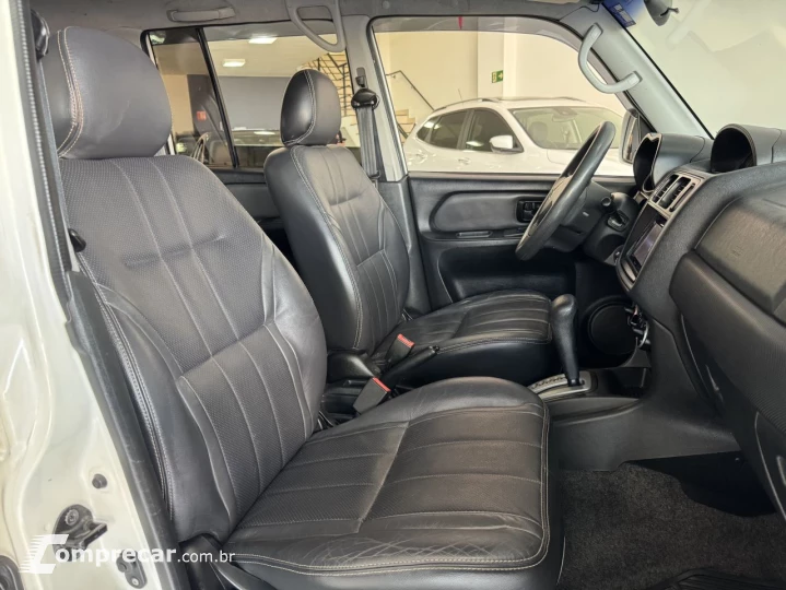 Pajero TR4 2.0 16V 4P FLEX AUTOMÁTICO