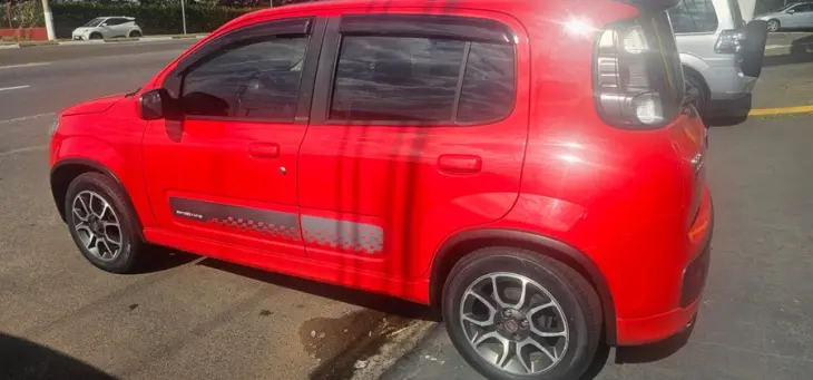 UNO 1.4 Sporting 8V