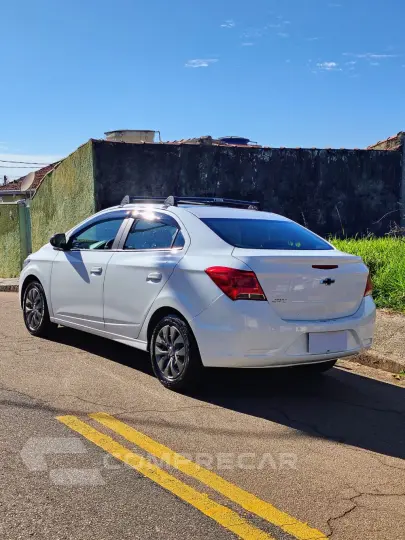 JOY Plus Black Ed.1.0 8V 4p Flex Mec.
