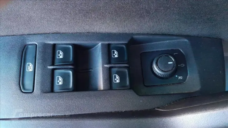 NIVUS 1.0 200 TSI TOTAL FLEX COMFORTLINE AUTOMÁTI