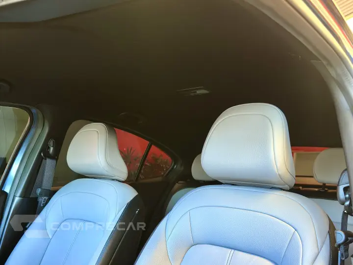 FASTBACK 1.0 TURBO 200 HYBRID IMPETUS CVT