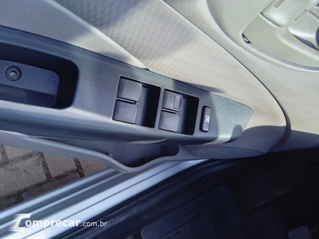 ETIOS HATCH - 1.3 XS 16V 4P MANUAL