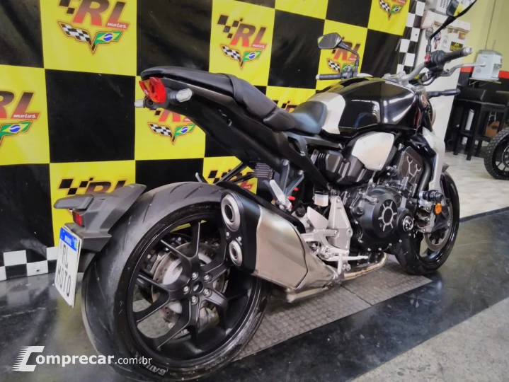 CB 1000R