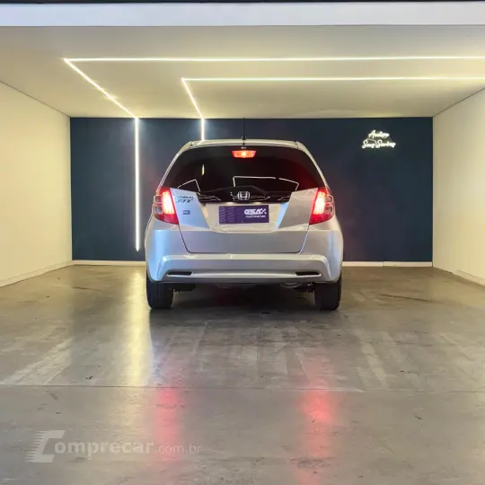 Fit LX 1.4/ 1.4 Flex 8V/16V 5p Aut.