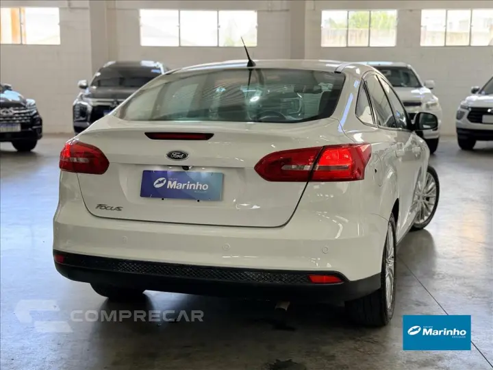 FOCUS 2.0 SE 16V FLEX 4P POWERSHIFT
