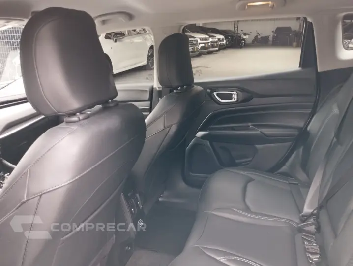 Compass 1.3 16V 4P FLEX LONGITUDE T270 TURBO AUTOMÁTICO