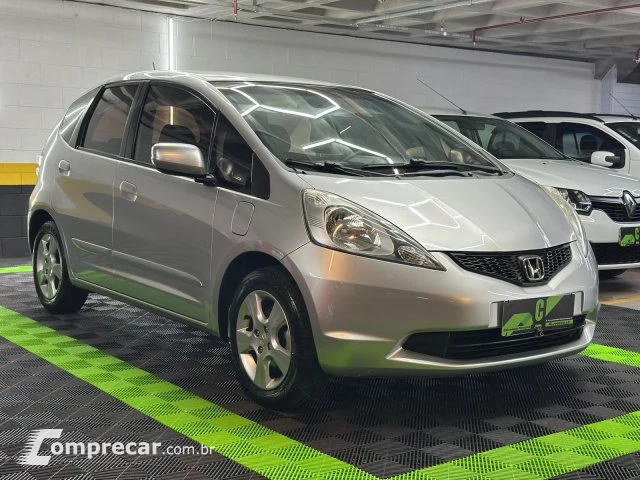 FIT - 1.4 LXL 16V 4P MANUAL