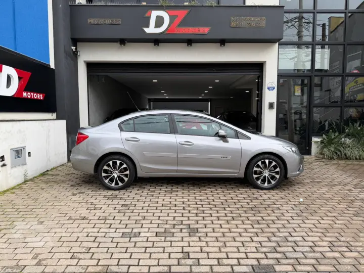 CIVIC 1.8 LXL 16V