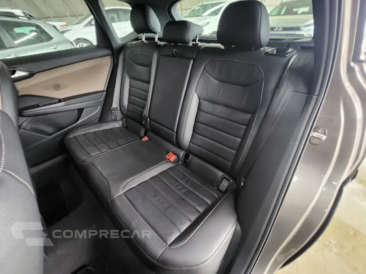 TAOS 1.4 250 TSI TOTAL FLEX HIGHLINE AUTOMÁTICO