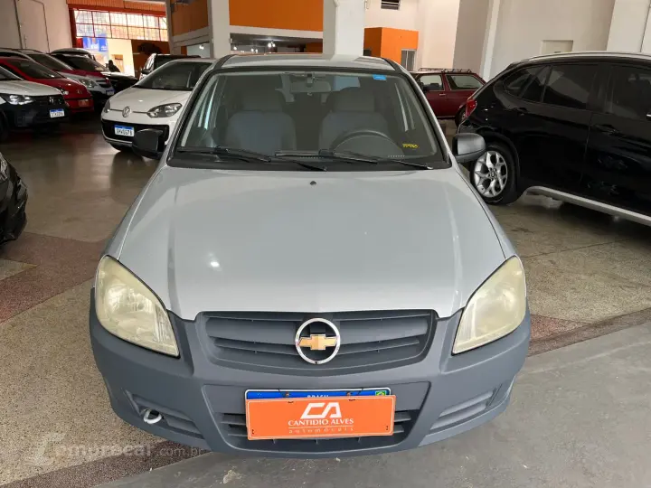 CELTA 1.0 MPFI Life 8V