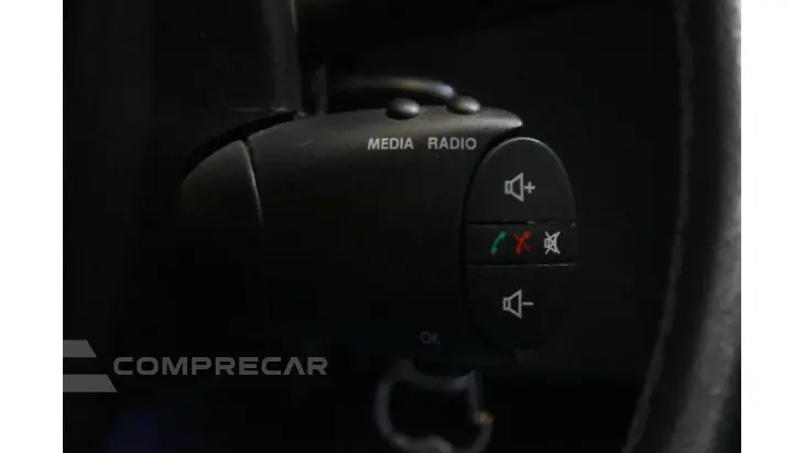 DUSTER - 2.0 DYNAMIQUE 4X2 16V 4P AUTOMÁTICO