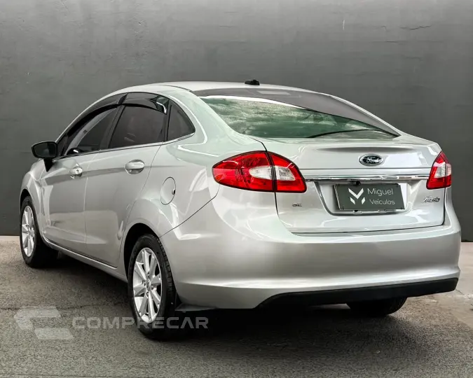 FIESTA 1.6 SE Sedan 16V