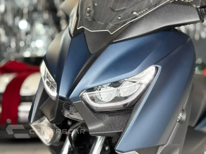 XMAX 250 ABS