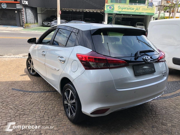 Yaris 1.5 16V Flex Xls Connect Multidrive