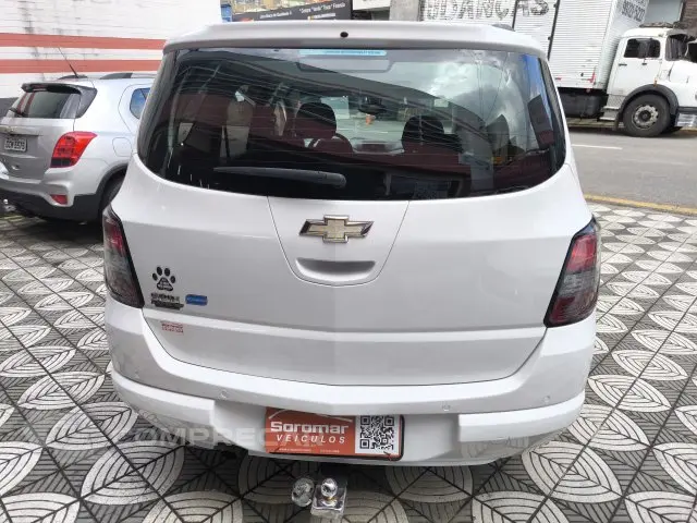 SPIN - 1.8 ADVANTAGE 8V 4P AUTOMÁTICO