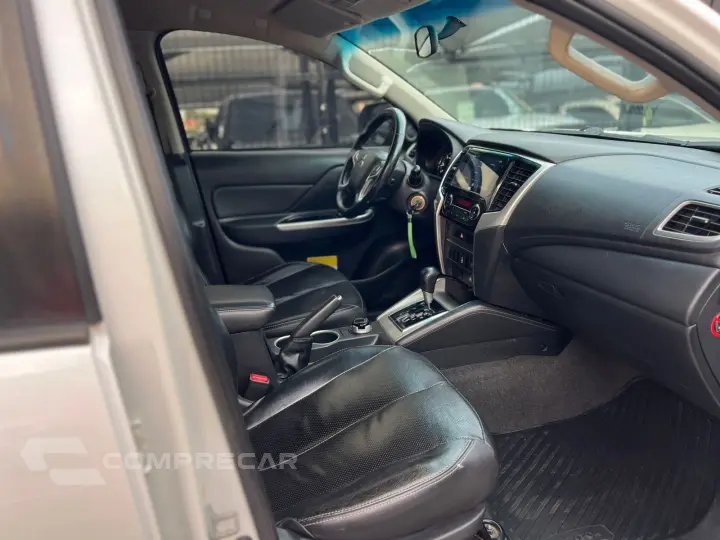 L200 TRITON 2.4 16V Turbo Sport GLX CD 4X4