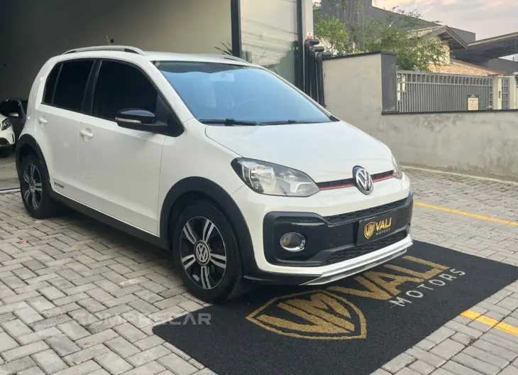 up! Xtreme 1.0 TSI Total Flex 12V 5p