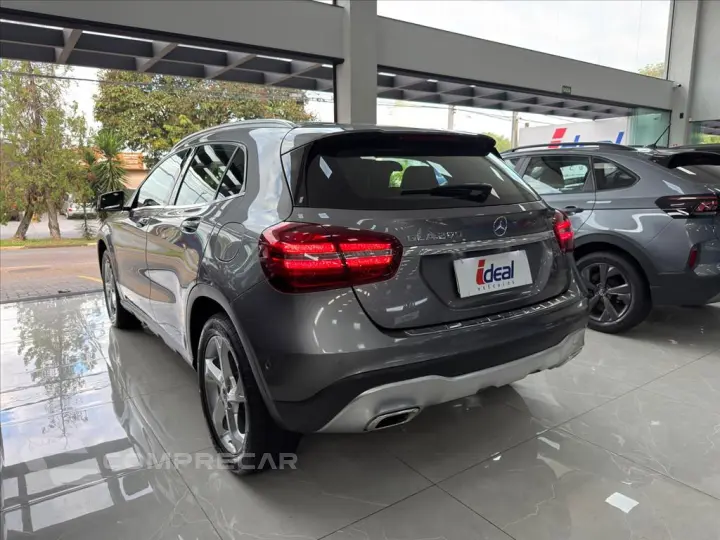 GLA 200 1.6 CGI FLEX ADVANCE 7G-DCT
