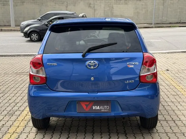 ETIOS HATCH - 1.3 XS 16V 4P MANUAL