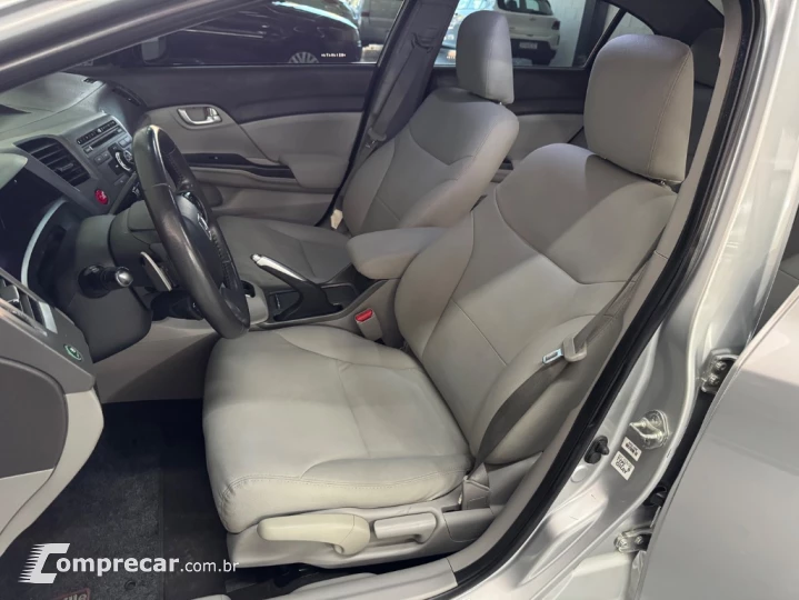 Civic Sedan LXR 2.0 Flexone 16V Aut. 4p