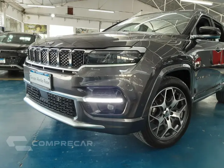 COMMANDER 1.3 T270 TURBO FLEX OVERLAND AT6