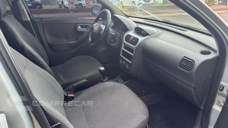 Corsa Sedan 1.4 4P PREMIUM FLEX