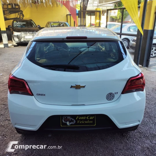 ONIX HATCH LT 1.0 8V FlexPower 5p Mec.