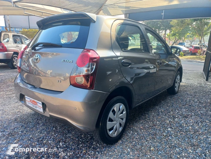 Etios 1.3 X 16V Flex 4P Automático