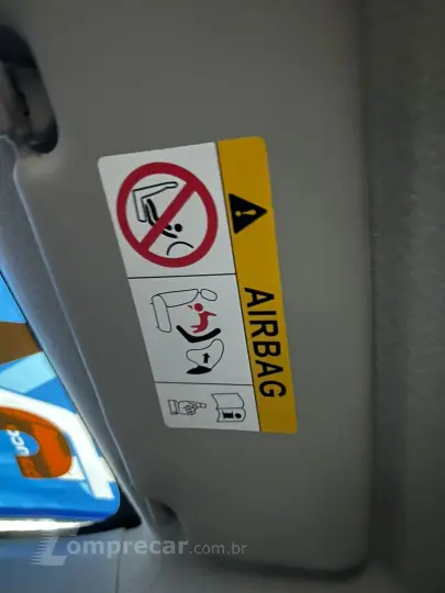 Kwid KWID Intense 1.0 Flex 12V 5p Mec.