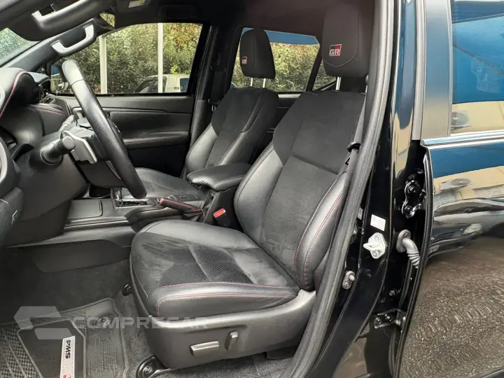 HILUX SW4 2.8 D-4d Turbo Gr-s 7L 4X4