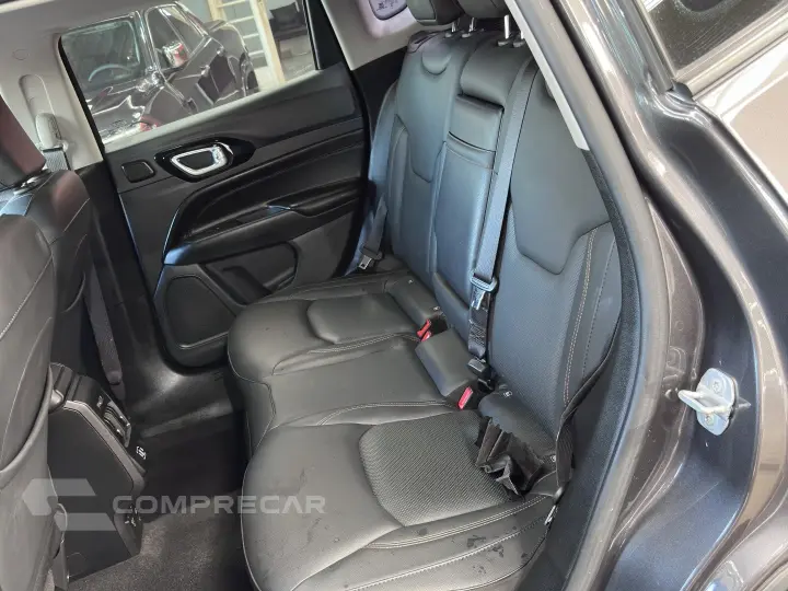 COMPASS 1.3 T270 TURBO FLEX LIMITED AT6