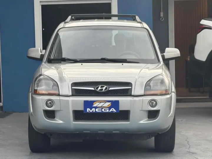 TUCSON 2.0 MPFI GLS 4X2 16V 143cv 2WD