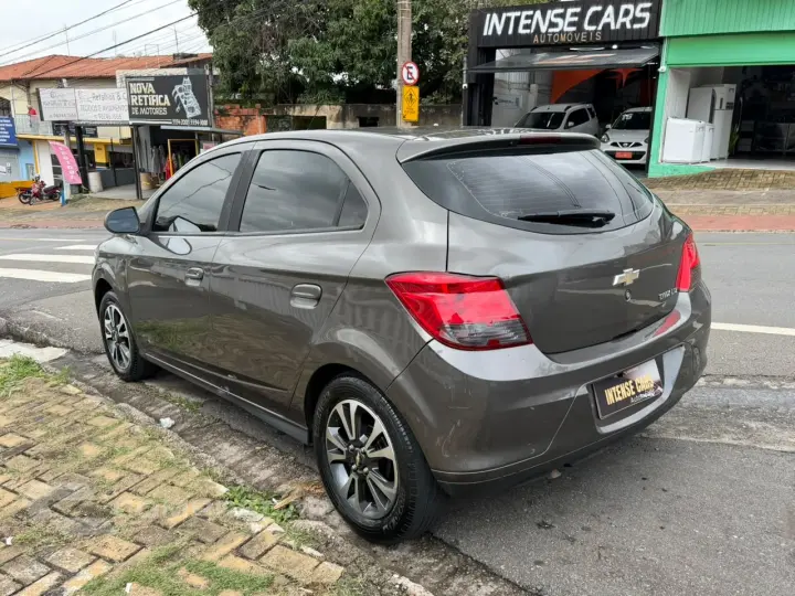 ONIX 1.4 MPFI LTZ 8V